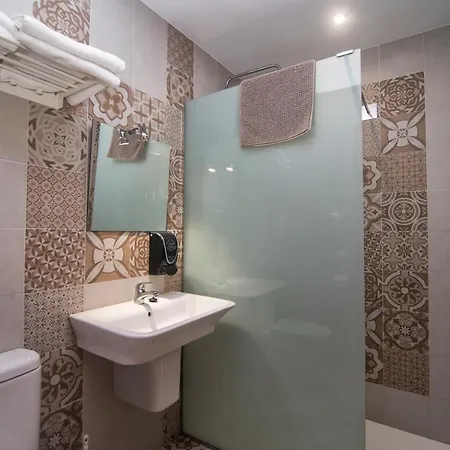 Vandrarhem A Reboleira - Casa Nunez