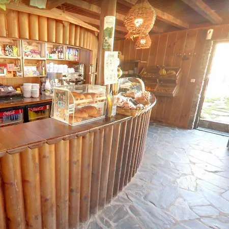 Vandrarhem A Reboleira - Casa Nunez